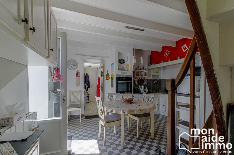 Maison traditionnelle - 135 m² - 5 pièces