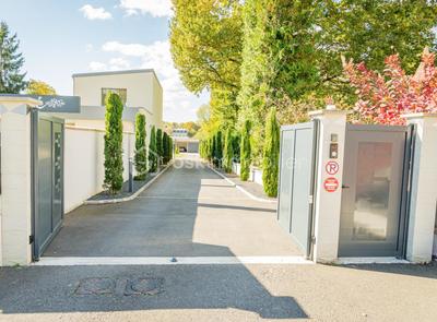 Maison d'architecte - 225 m² - 7 pièces