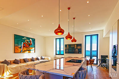 Appartement - 85 m² - 3 pièces