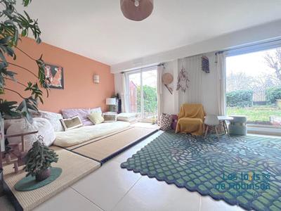 Appartement - 96 m² - 4 pièces