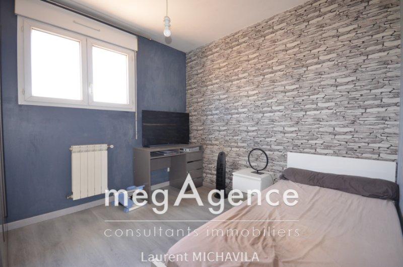 Maison - 98 m² - 4 pièces