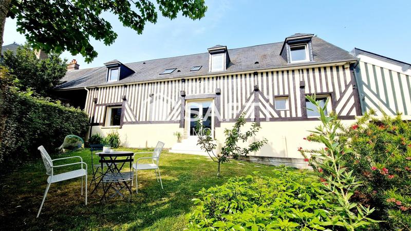 Maison - 186 m² - 8 pièces