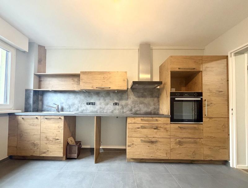 Appartement - 76 m² - 3 pièces