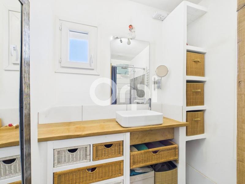 Villa - 137 m² - 6 pièces