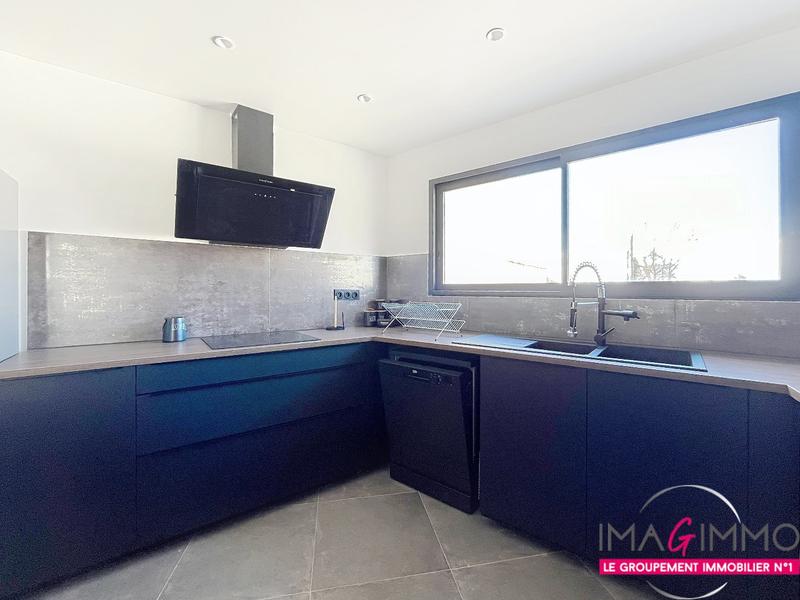 Maison - 120 m² - 5 pièces