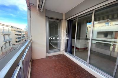 Appartement - 57 m² - 2 pièces