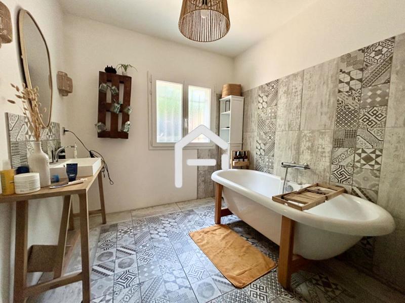 Villa - 120 m² - 4 pièces