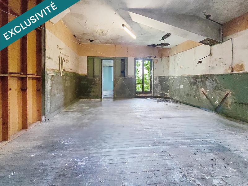 Maison - 290 m² - 11 pièces