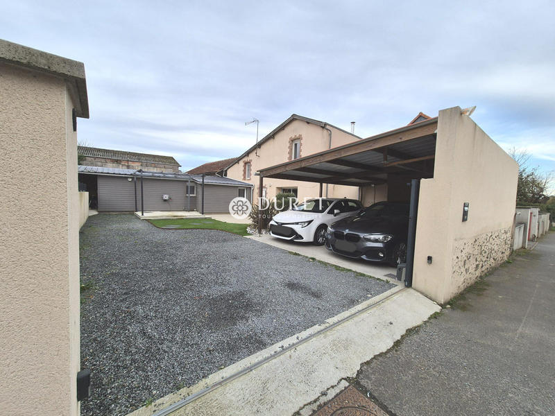 Maison - 85 m² - 3 pièces