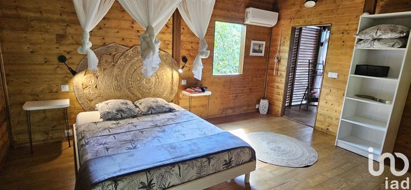 Maison - 211 m² - 9 pièces