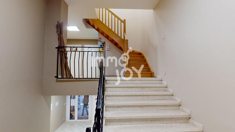 Local commercial - 427 m²