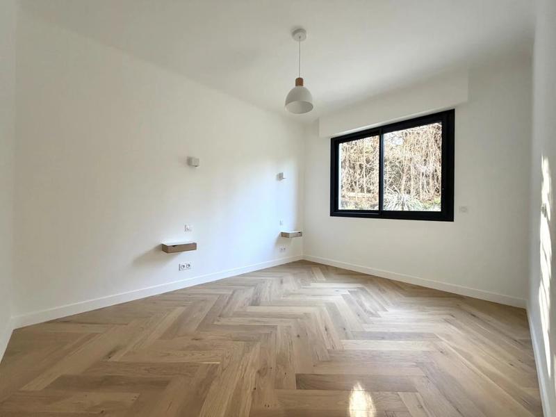 Maison - 212 m² - 6 pièces