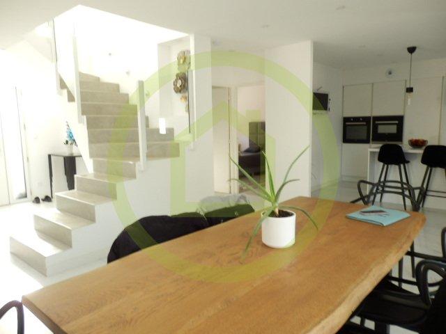 Maison - 154 m² - 6 pièces