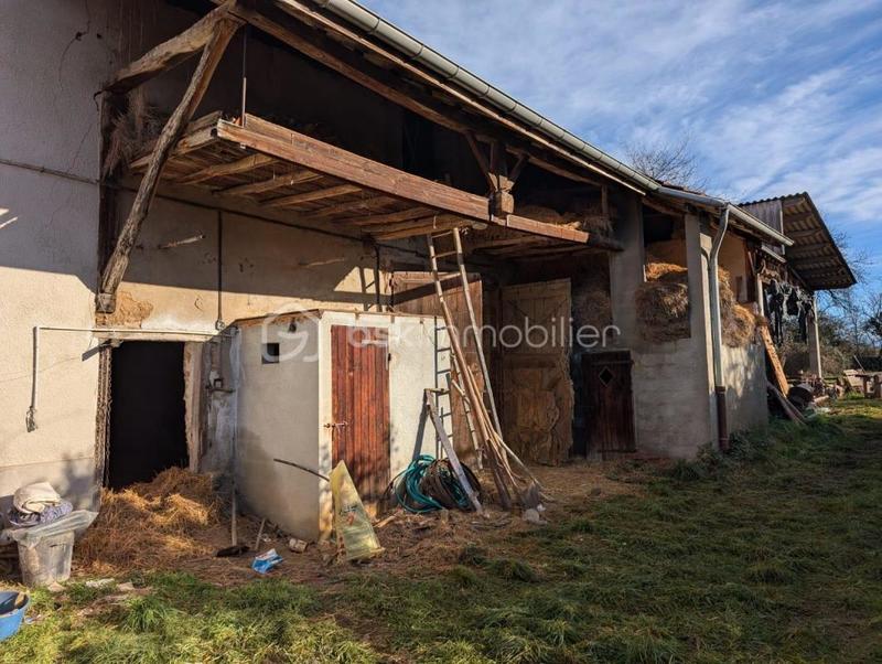 Corps de ferme - 140 m² - 4 pièces
