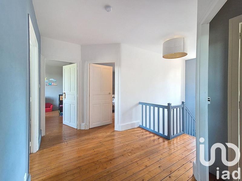 Maison - 191 m² - 6 pièces