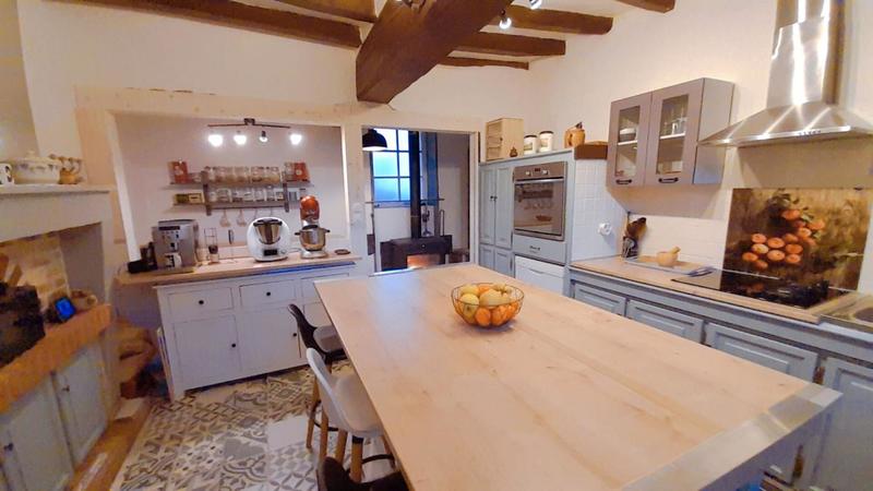 Maison - 147 m² - 6 pièces