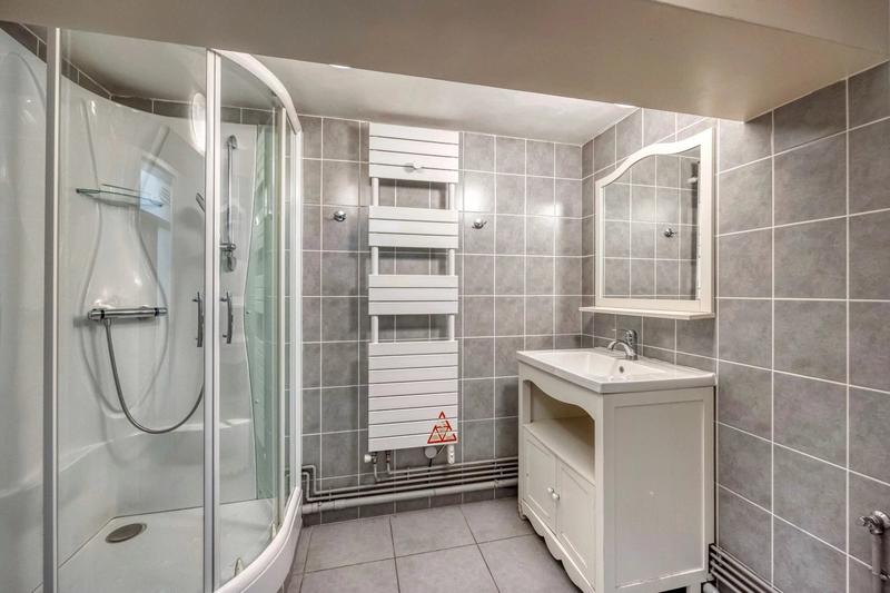 Maison - 207 m² - 8 pièces