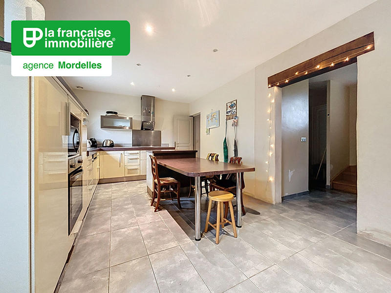 Maison - 100 m² - 4 pièces