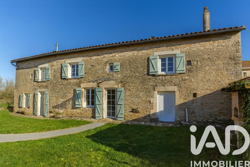 Maison - 185 m² - 5 pièces