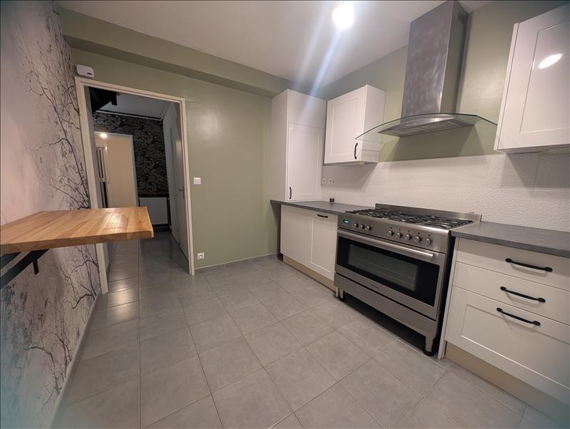 Appartement - 86 m² - 4 pièces