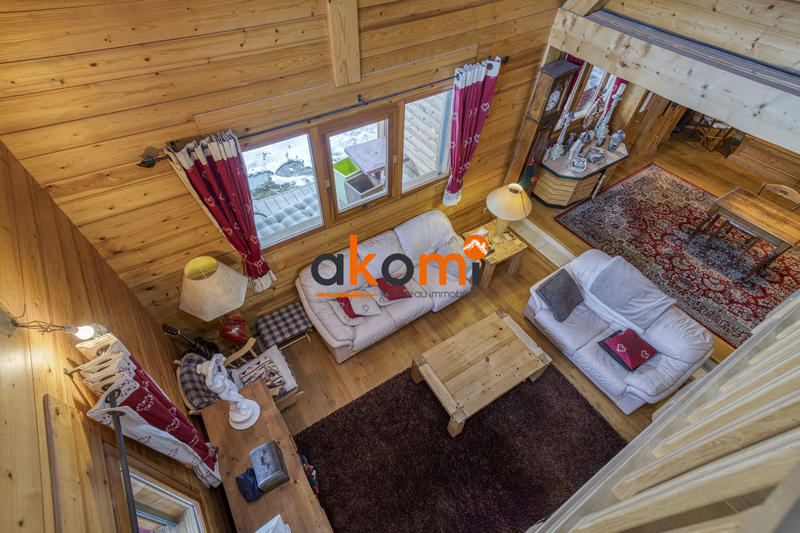 Châlet - 387 m² - 14 pièces