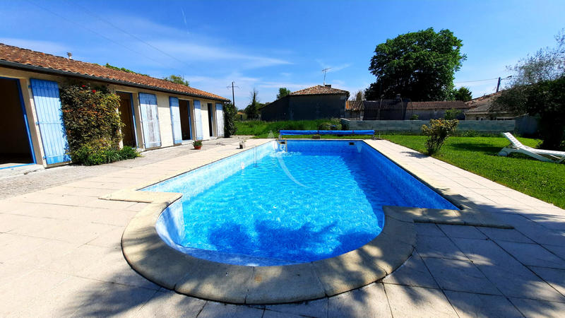 Maison - 137 m² - 5 pièces