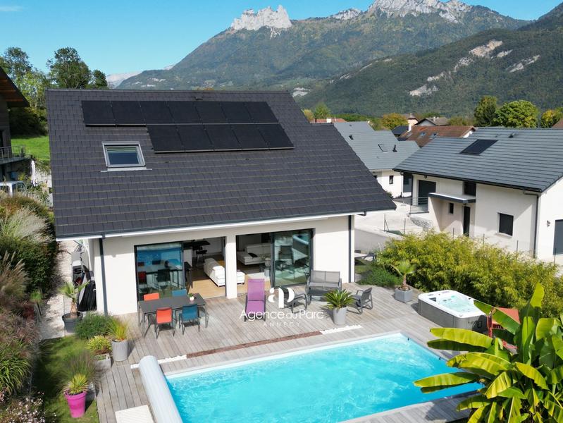 Maison - 112 m² - 4 pièces