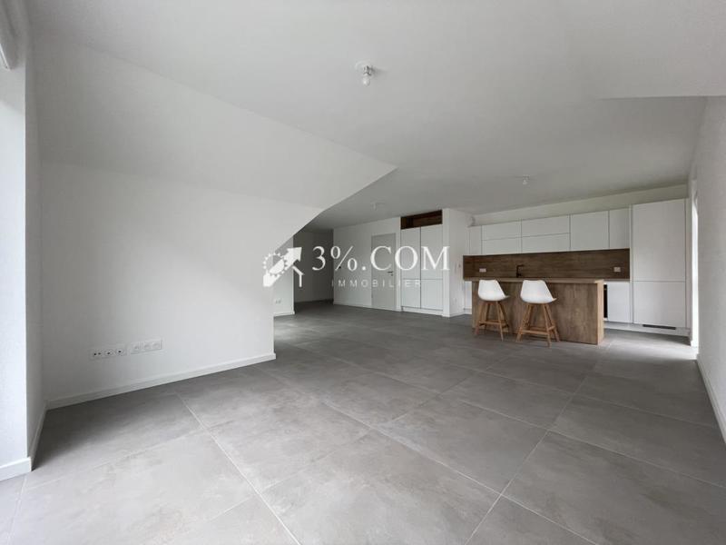 Appartement - 82 m² - 3 pièces