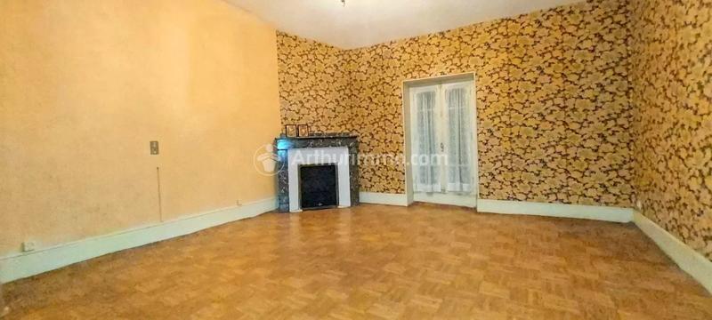 Maison - 158 m² - 8 pièces