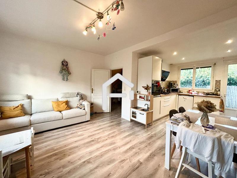 Maison - 120 m² - 4 pièces