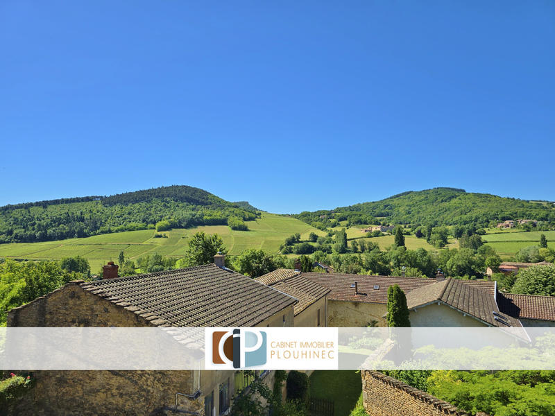 Maison - 332 m² - 9 pièces