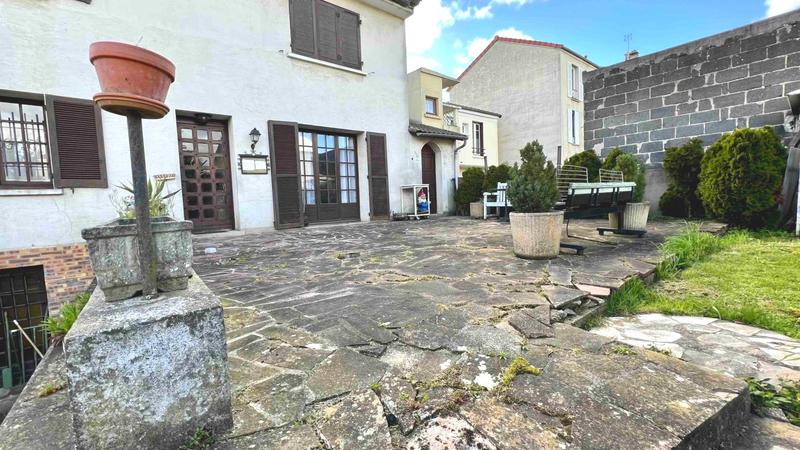 Maison ancienne - 140 m² - 7 pièces