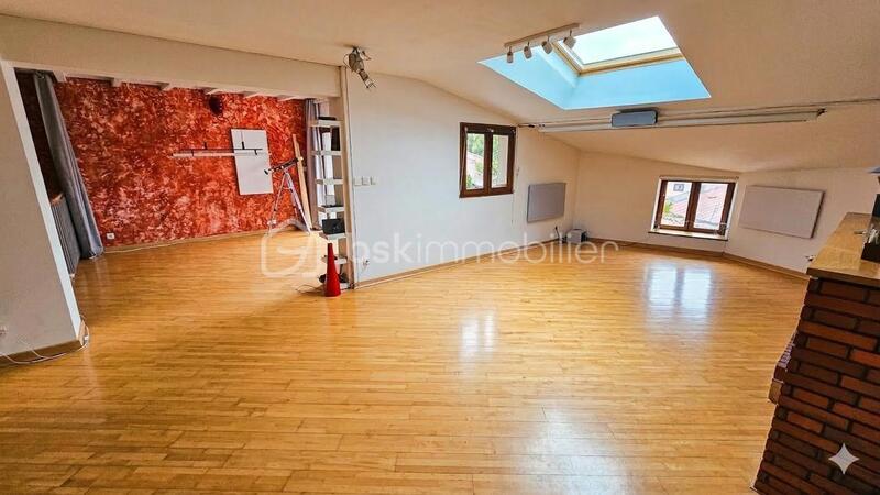 Maison de village - 228 m² - 7 pièces