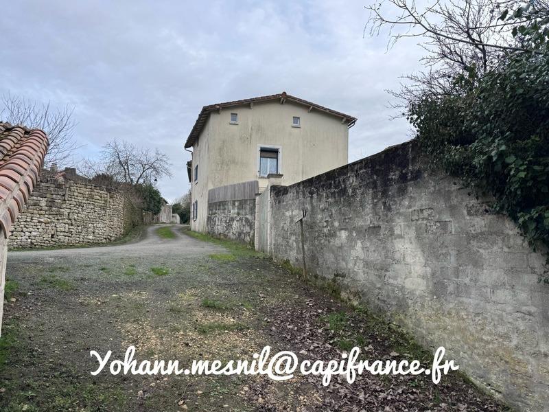 Maison - 206 m² - 5 pièces