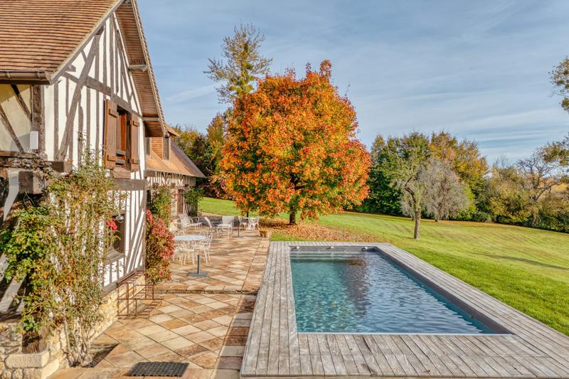 Maison - 268 m² - 8 pièces