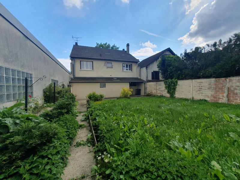 Maison - 158 m² - 7 pièces