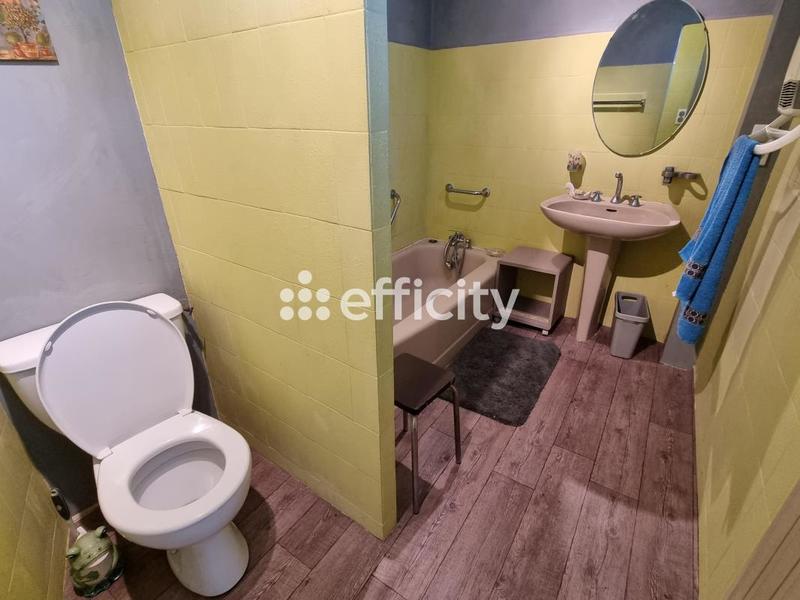 Maison - 145 m² - 10 pièces