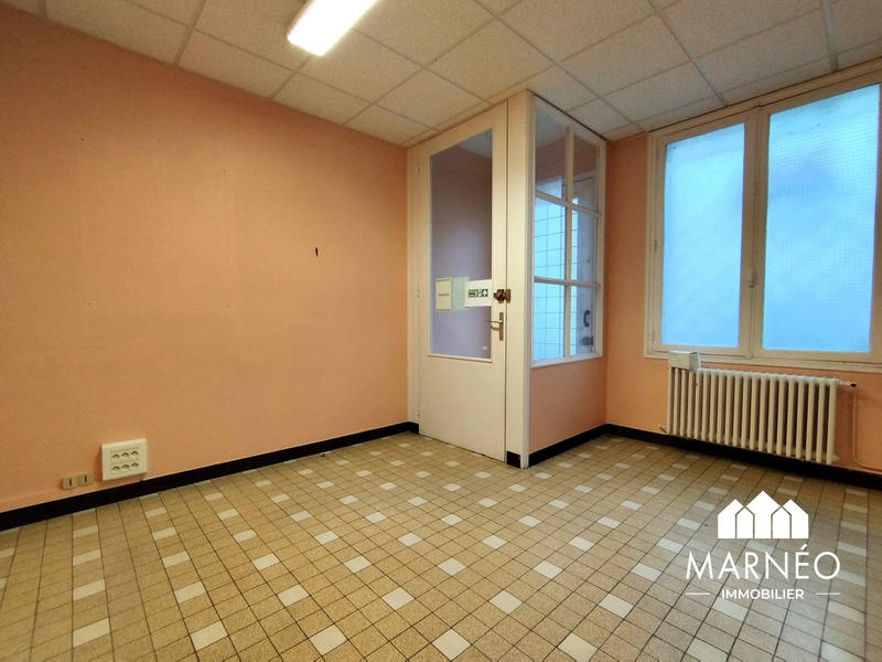 Bureau - 74 m² - 3 pièces