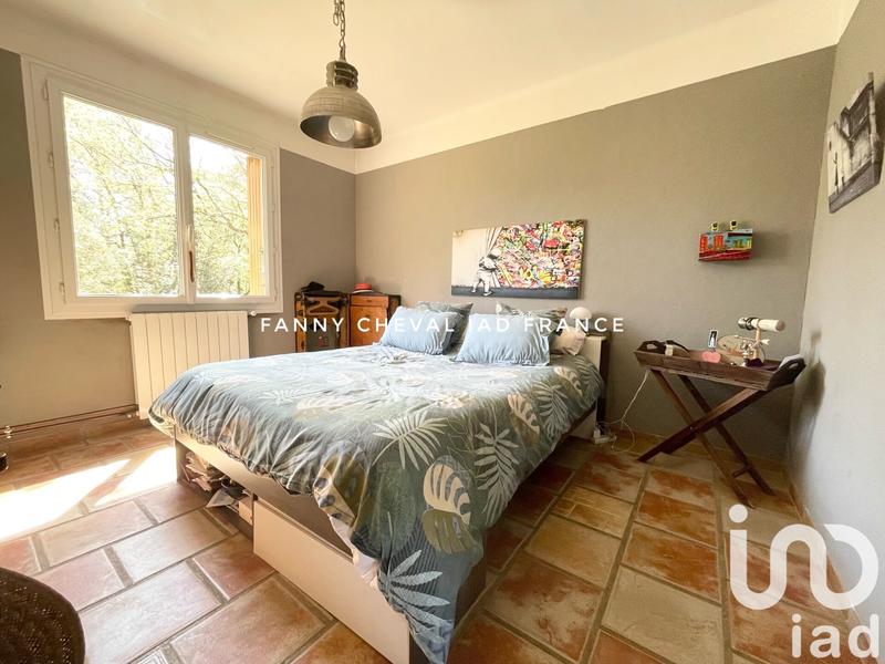 Maison - 200 m² - 7 pièces