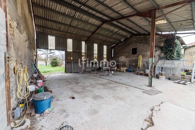 Corps de ferme - 250 m² - 11 pièces