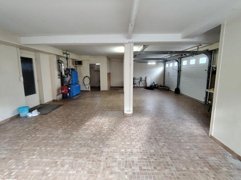 Maison - 170 m² - 8 pièces