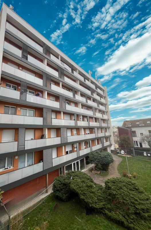 Appartement - 81 m² - 4 pièces