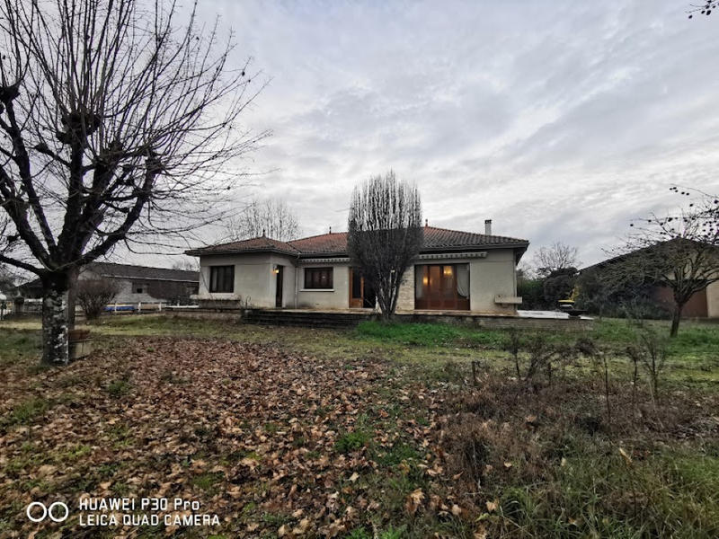 Maison - 140 m² - 7 pièces