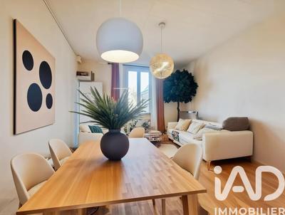 Appartement - 87 m² - 4 pièces