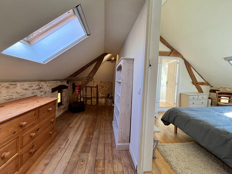 Maison - 200 m² - 8 pièces