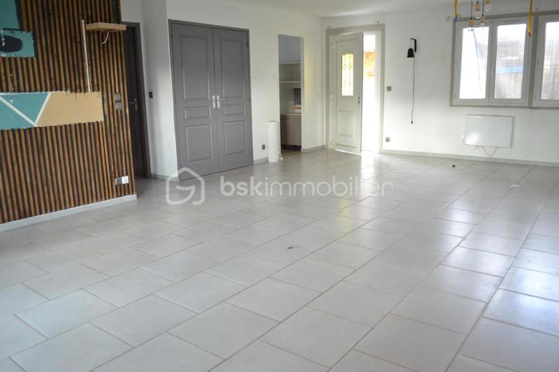 Maison - 100 m² - 6 pièces