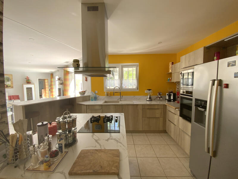 Maison - 146 m² - 5 pièces