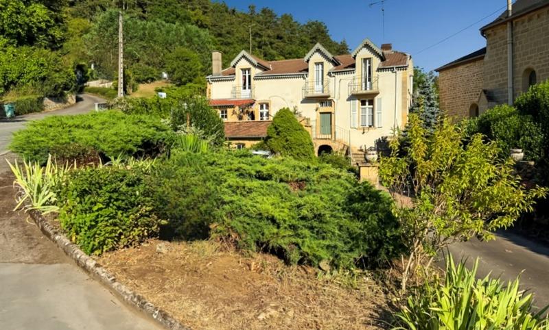 Maison - 198 m² - 7 pièces