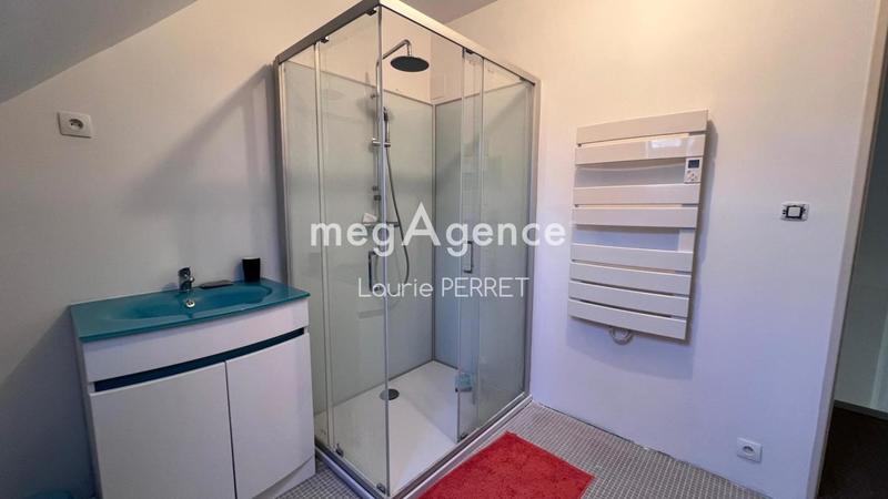 Maison traditionnelle - 143 m² - 7 pièces