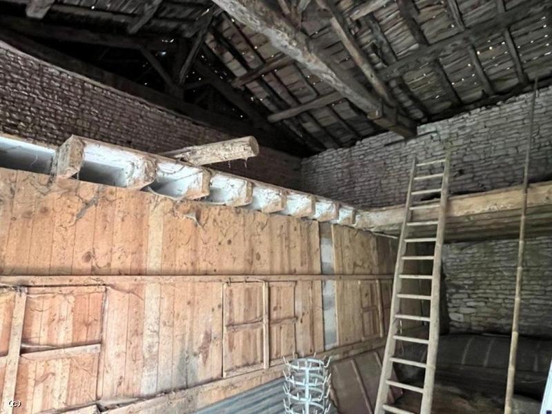 Maison ancienne - 184 m² - 6 pièces